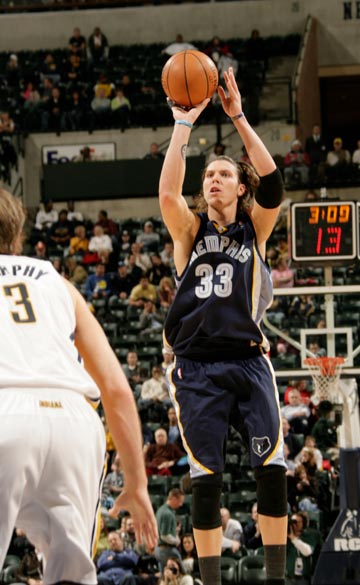 而是始终盯 而是始终盯