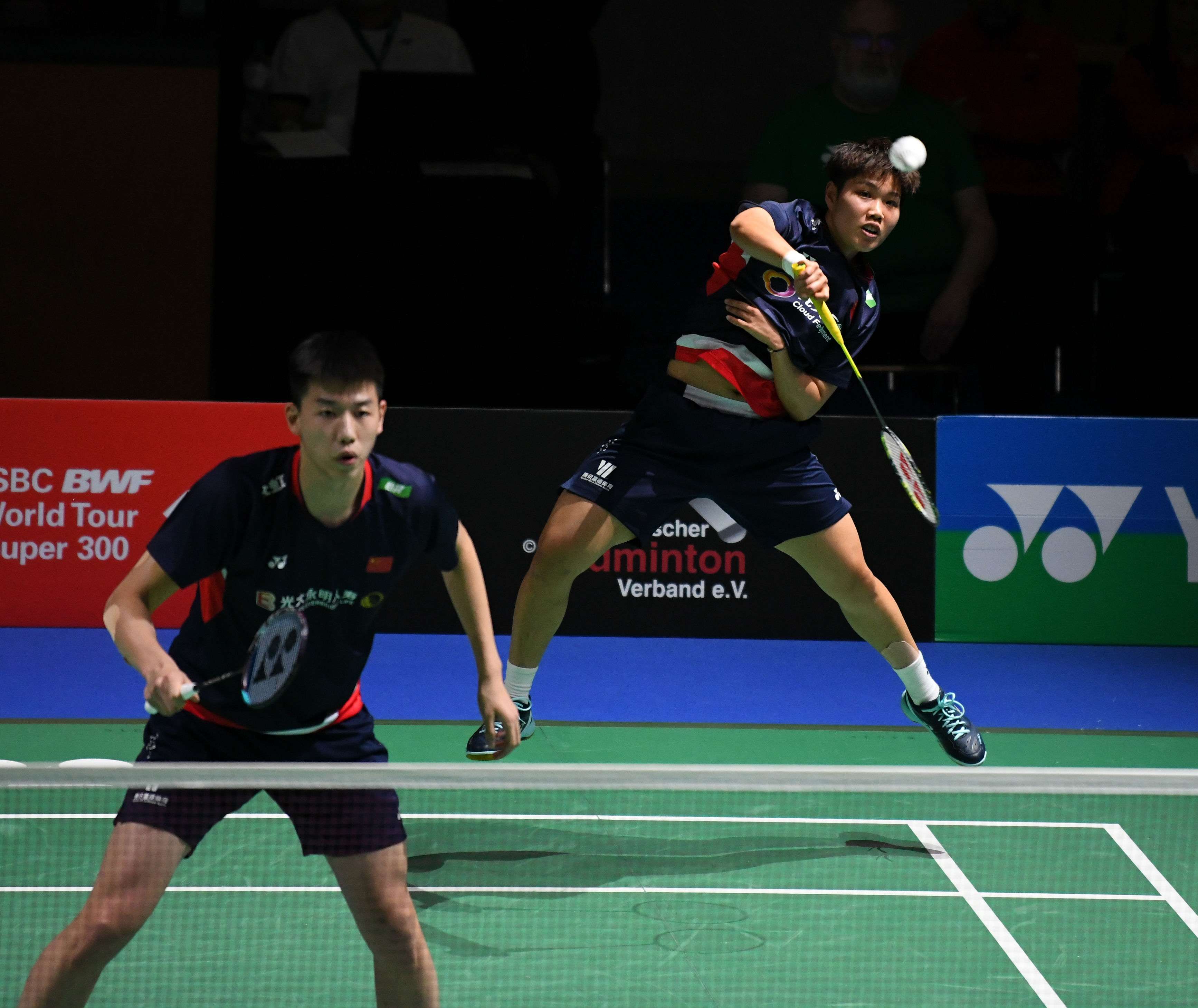 从名誉到金 从名誉到金